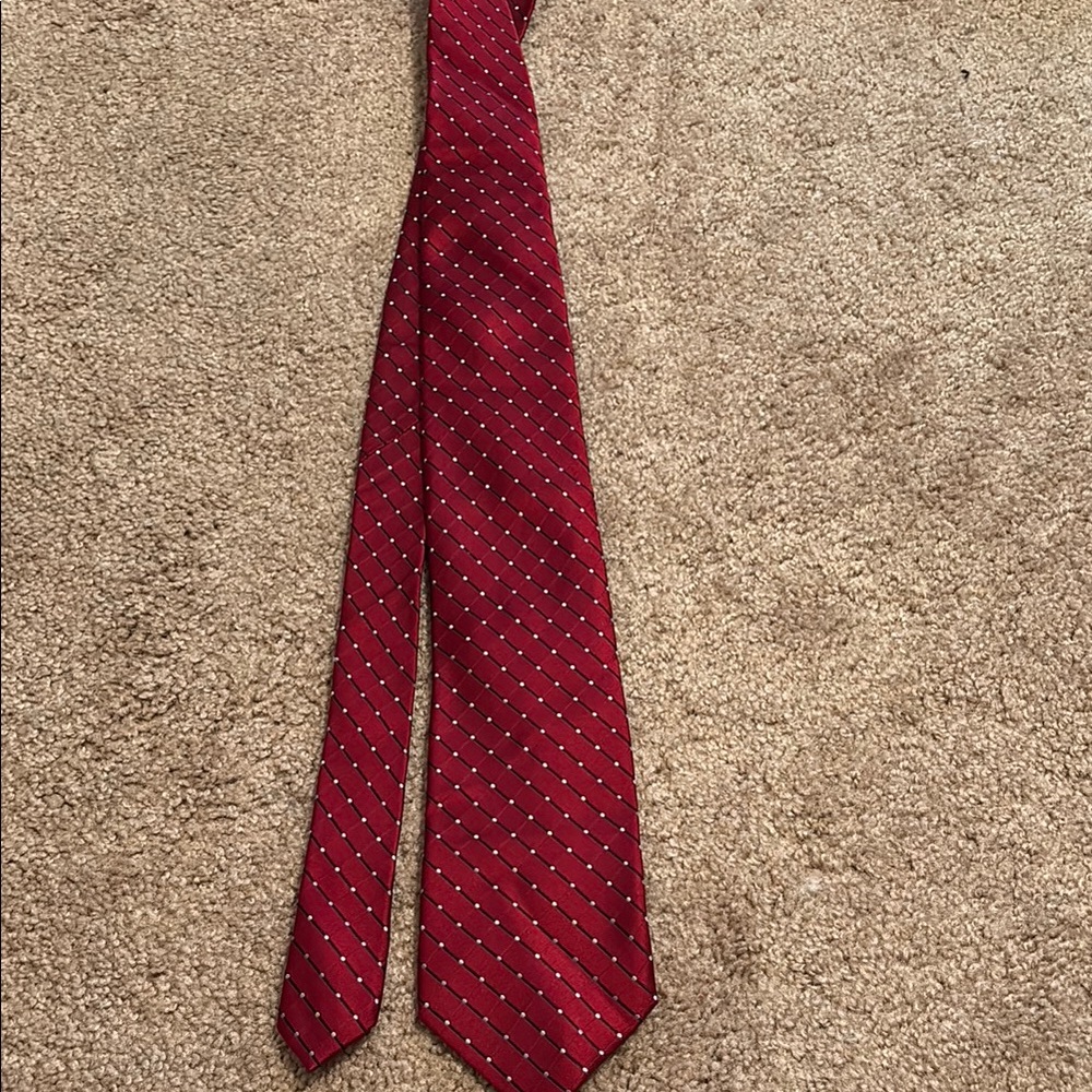 Classic Red Polka Dot Tie